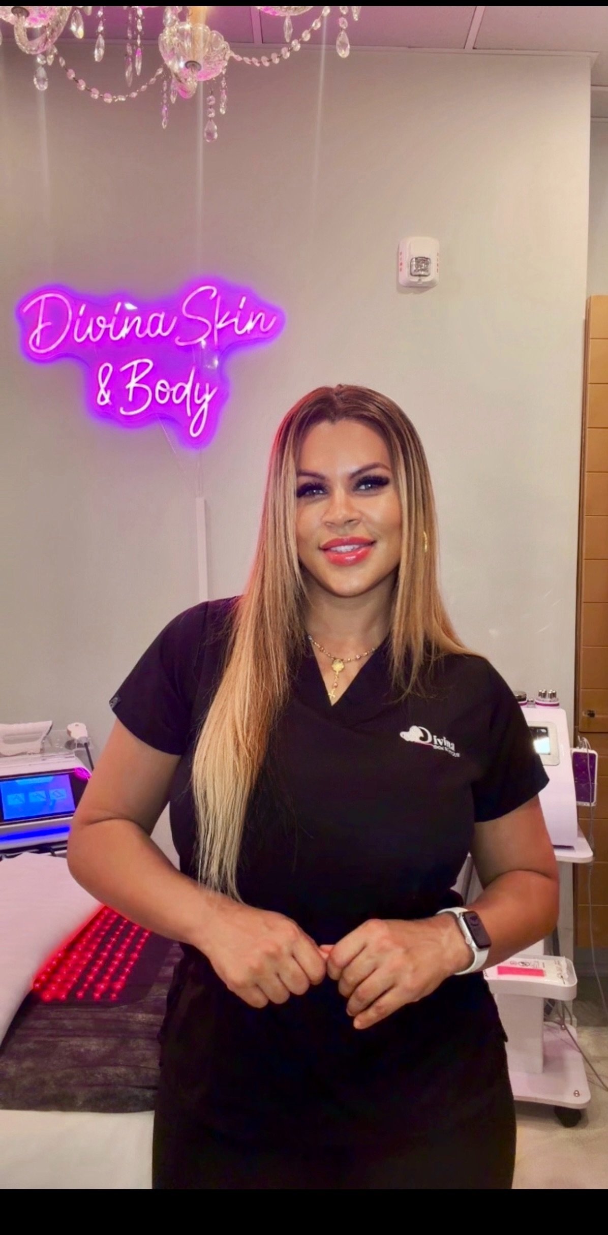 Annalie Ramirez, Licensed Esthetician and Massage Therapist at Divina Skin & Body in Sarasota